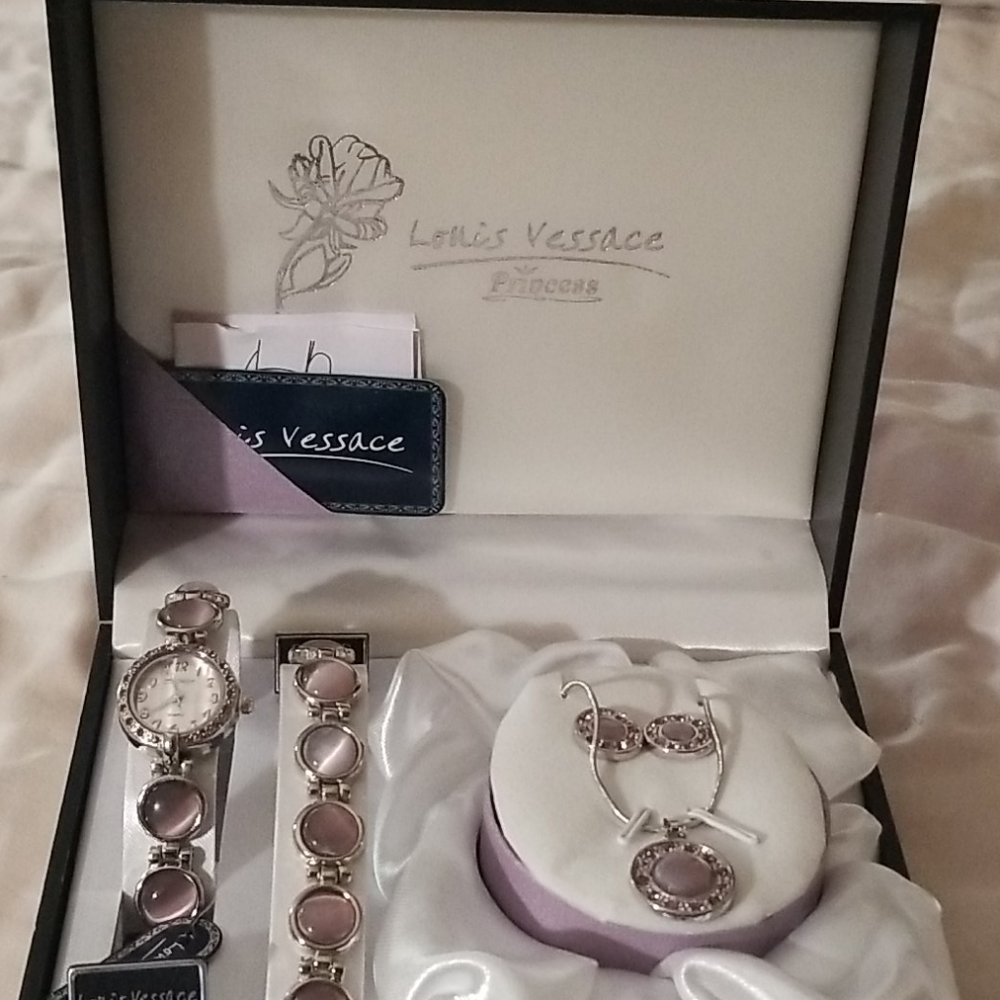 Louis Vessace Princess Jewelry Set